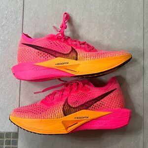 Vaporfly 3 Brand New Women’s 7.5 Pink/ Orange